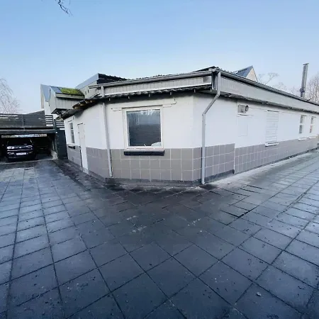 Aday - 3 Bedrooms Luxurious In *